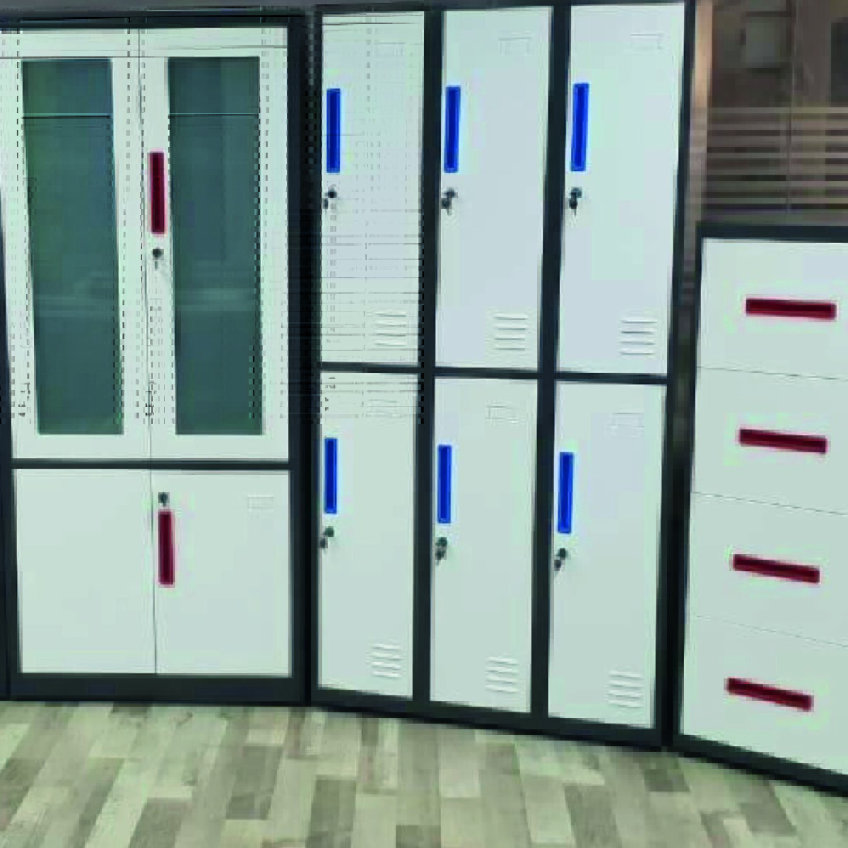 Locker - Image 20
