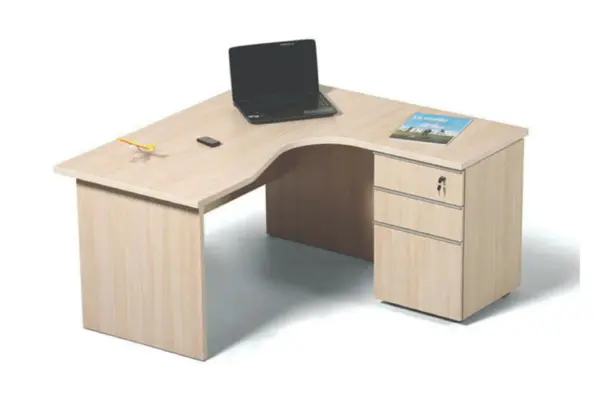 how to choose an office desk